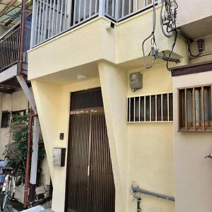 アパート Annam Osaka Airport - Whole Two Story House, 豊中市